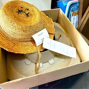 Helen Kaminski - Charming Straw Hat with Floral Detail